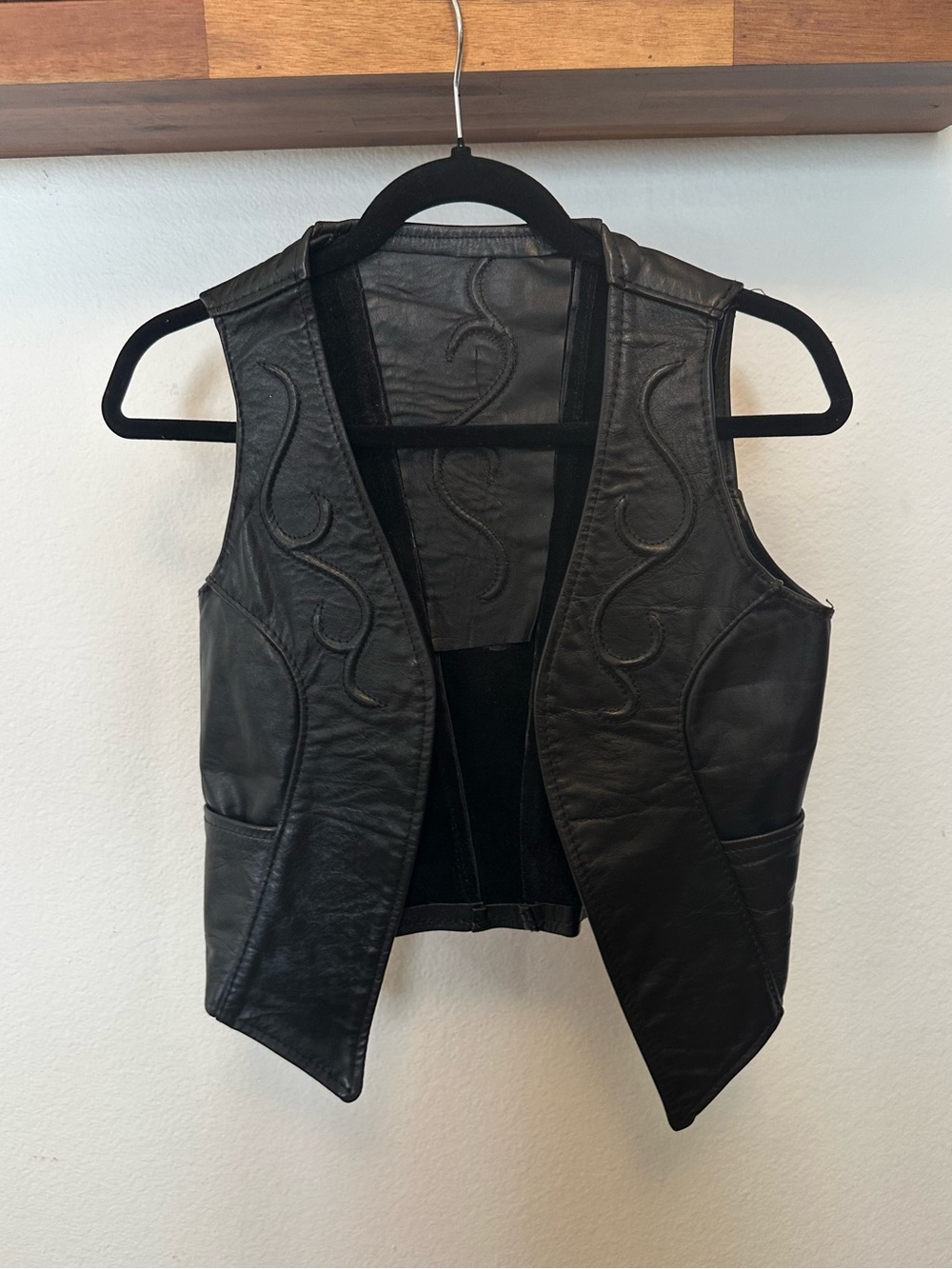 Black Leather Women's Vest - Classic Sleeveless Jacket